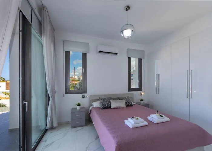 Adaris, Sea Caves Peyia Vila Paphos