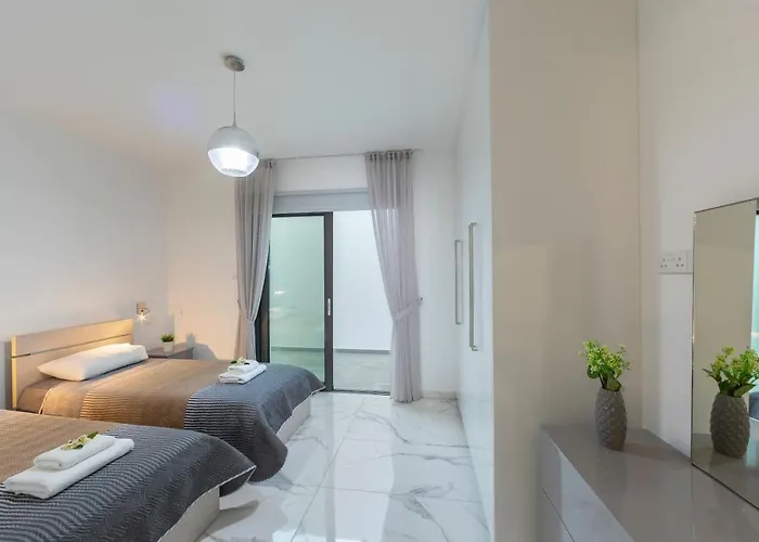 Villa Adaris, Sea Caves Peyia